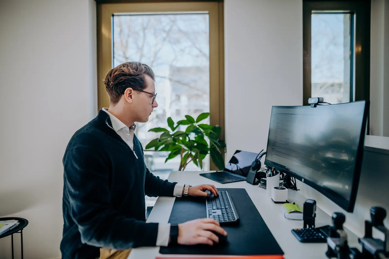 Entwicklungsarbeit am Bildschirm